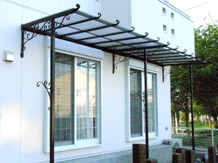 Rain shelter bracket07