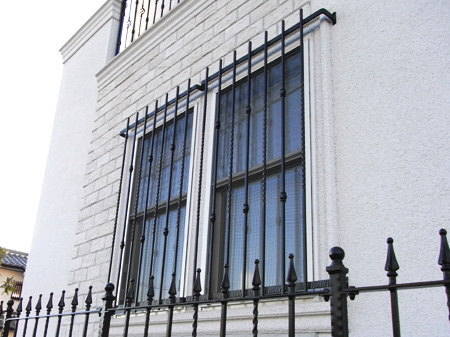 Window guard13